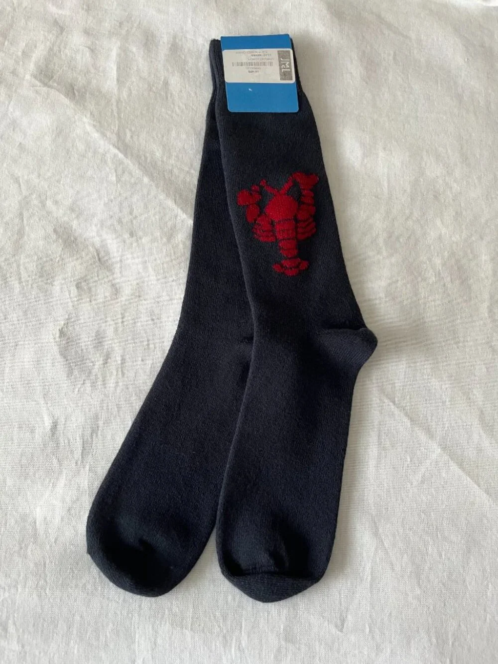 NEW with tags J.McLaughlin hand embroidered lobster men’s socks Navy & red rare